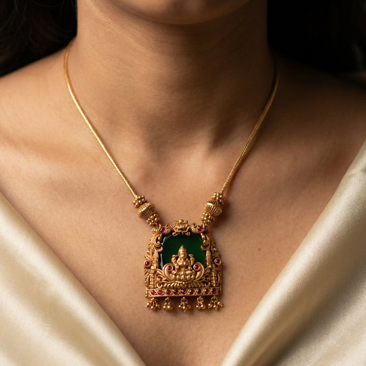 Shree Lakshmi Antique Beaded Pendant Set – Premium Collection